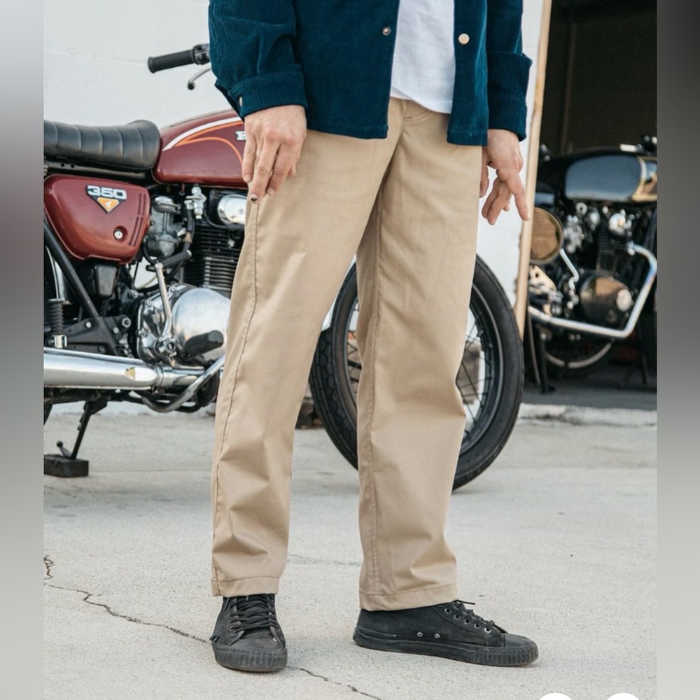 Devium Steamer Chino Pants Khaki Tan Stretch Made In USA Men Size Smalll